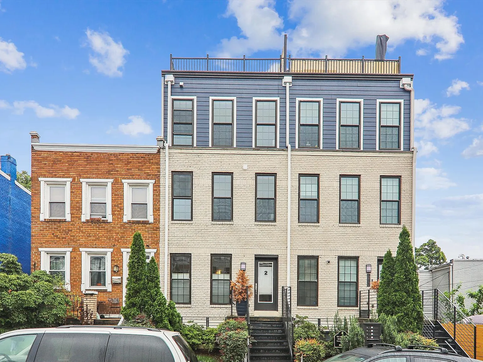 526 Lamont Street NW townhome and condominium development